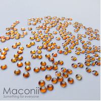 Nail Art Rhinestone Pack - Amber Gold Base