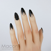 Stiletto Dark Horse