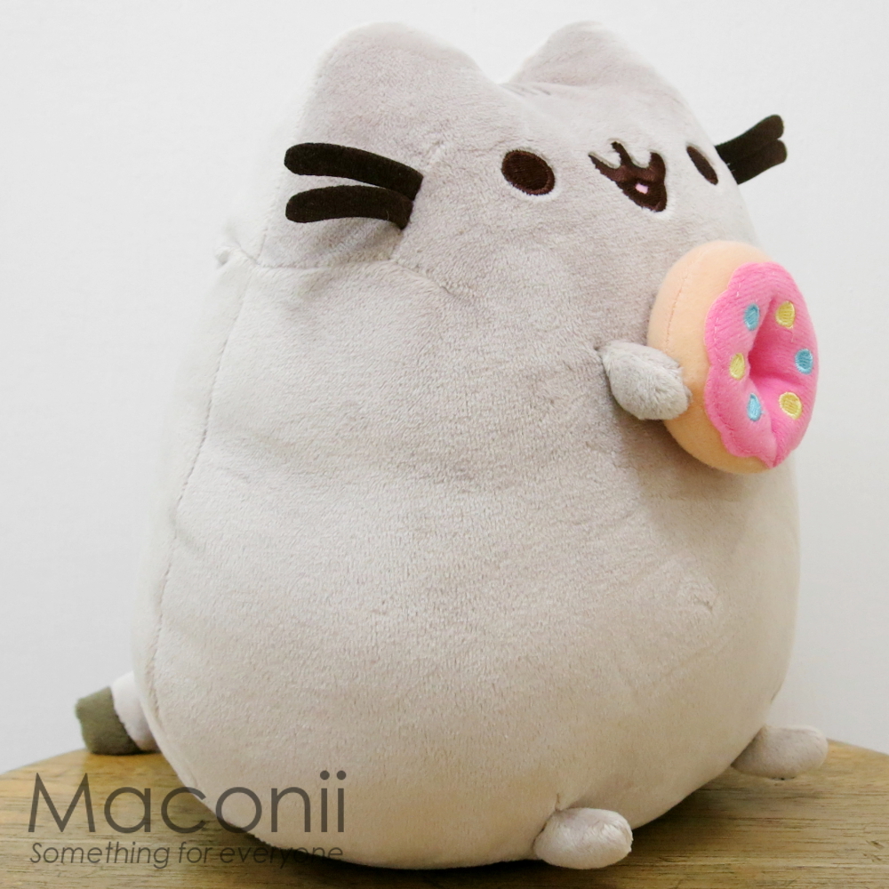 pusheen eating plush