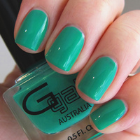 Skatergirl Green